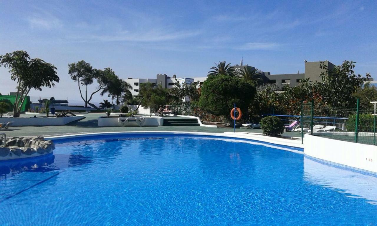Adeje300, Playa Paraiso Exterior foto